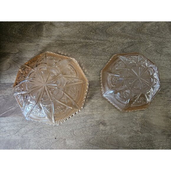 Set Of 2 Small And Medium Peach Coloured Depression Glass Bowls - Picture 7 of 9